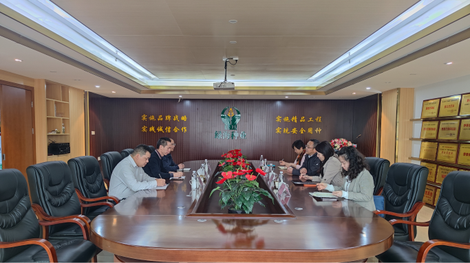 自治區(qū)科技廳黨組成員、副廳長唐咸來率隊到公司調(diào)研